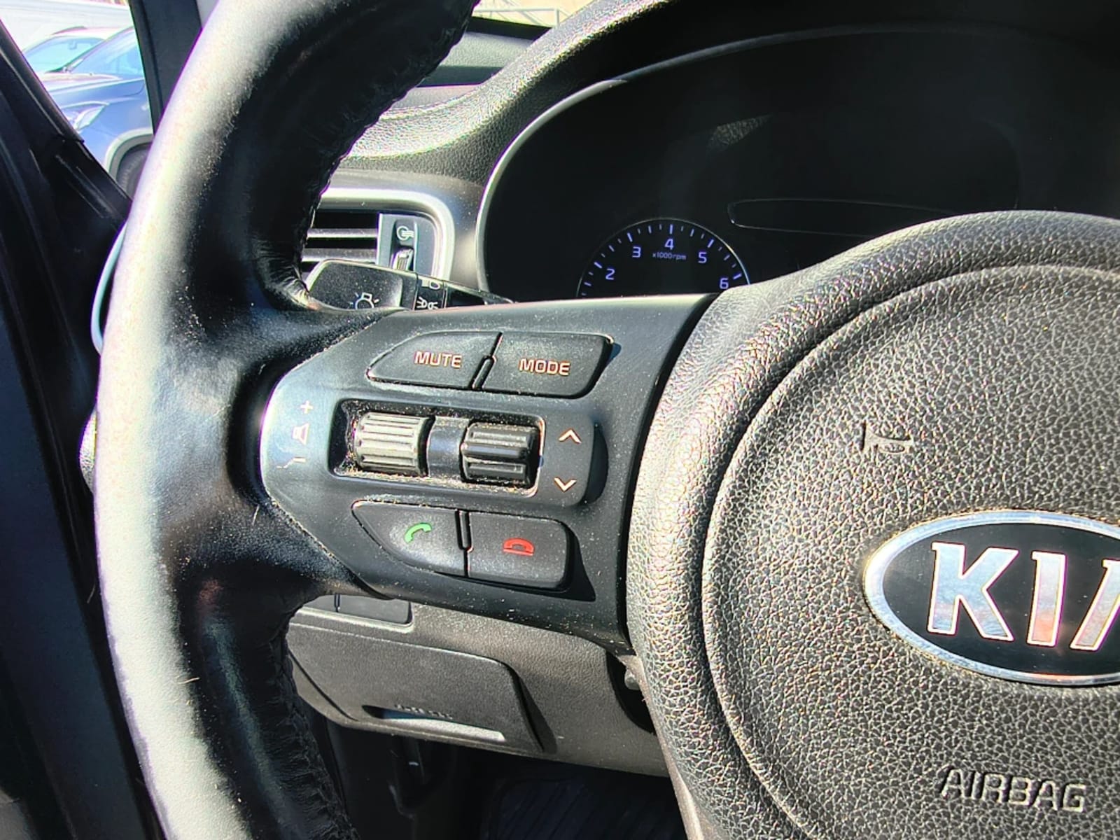 KIA SORENTO 2.4 EX 4WD FULL 6AT 5P 2017 - Imagen 16 de 20