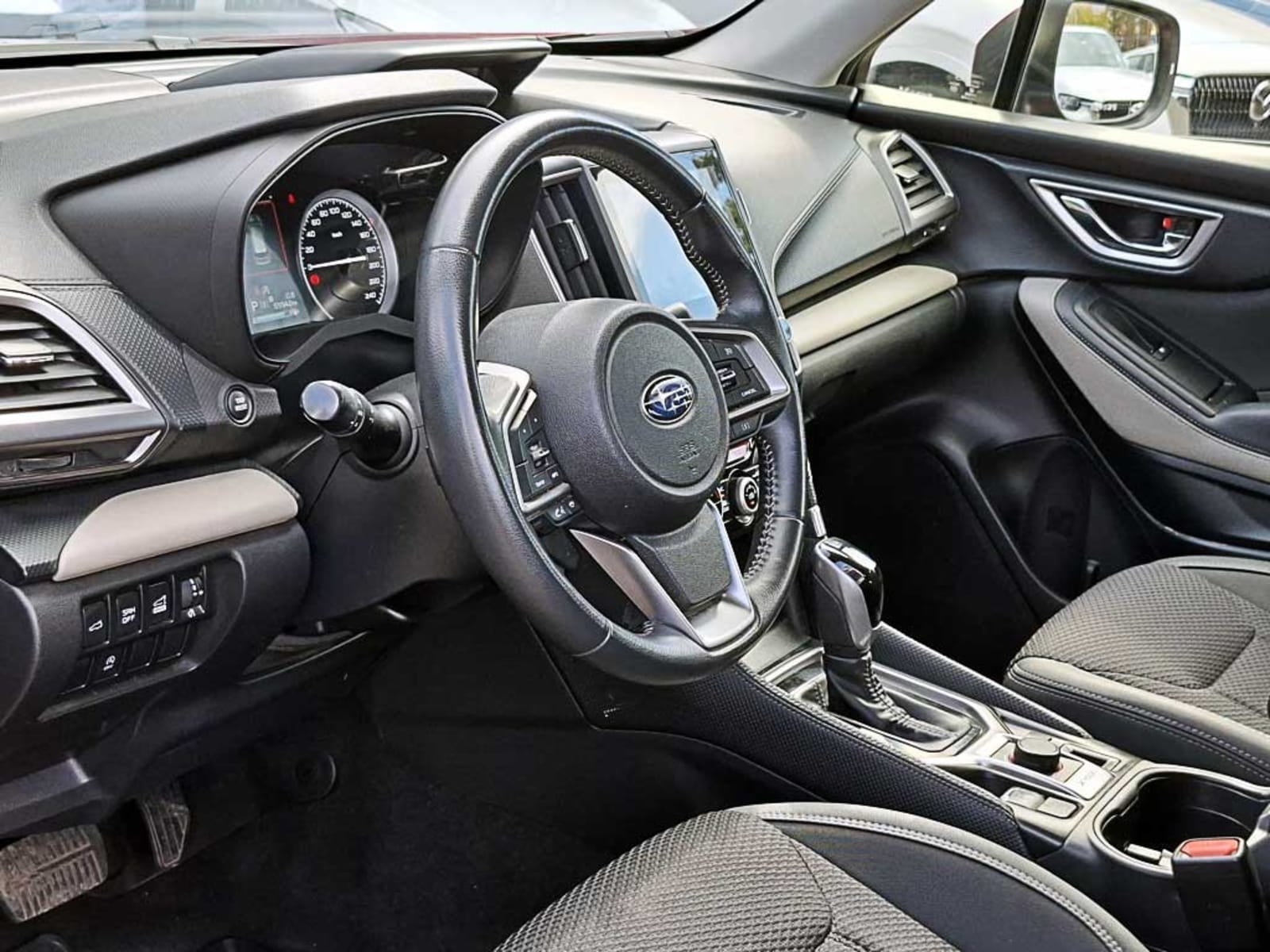 SUBARU FORESTER (IN) 2.0i AWD CVT XS 2024 - Imagen 11 de 20