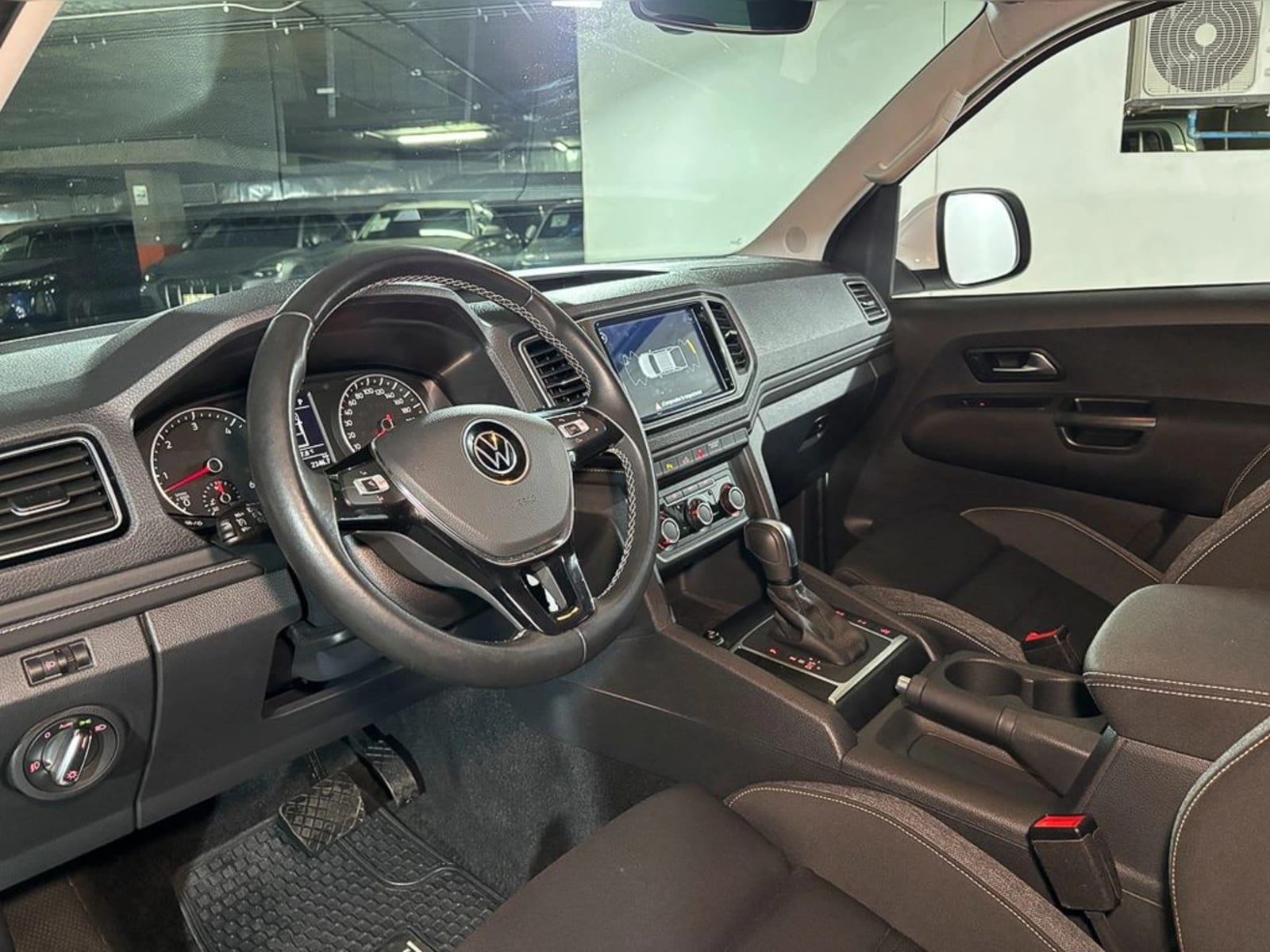 VOLKSWAGEN AMAROK V6 3.0 TDI AT Comfortline 4Motion 2026 - Imagen 9 de 16