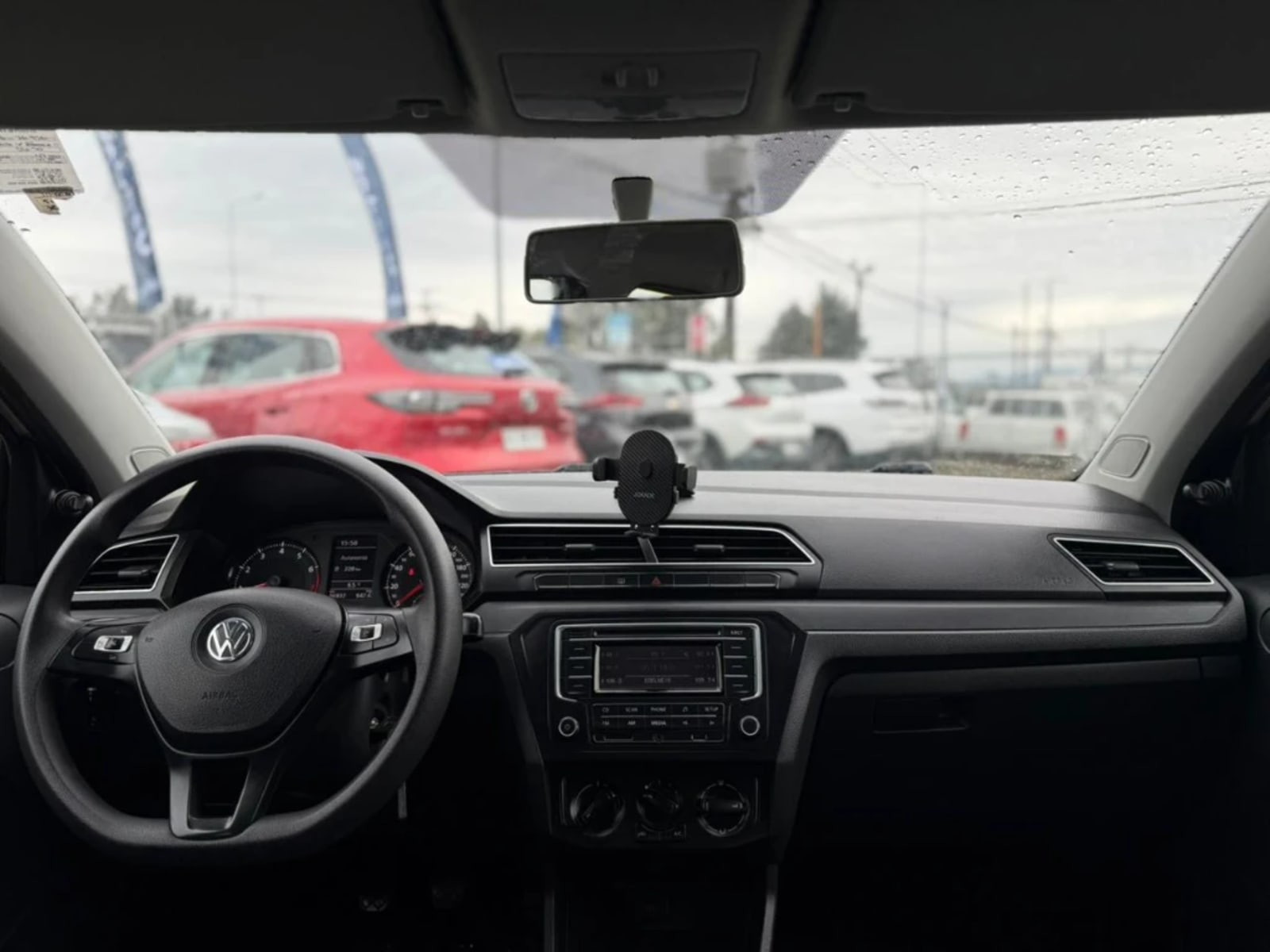 VOLKSWAGEN VOYAGE 1.6 COMFORTLINE 4X2 VOLANTE MULTIFUNCION AC 2AB MT 2021 - Imagen 11 de 20