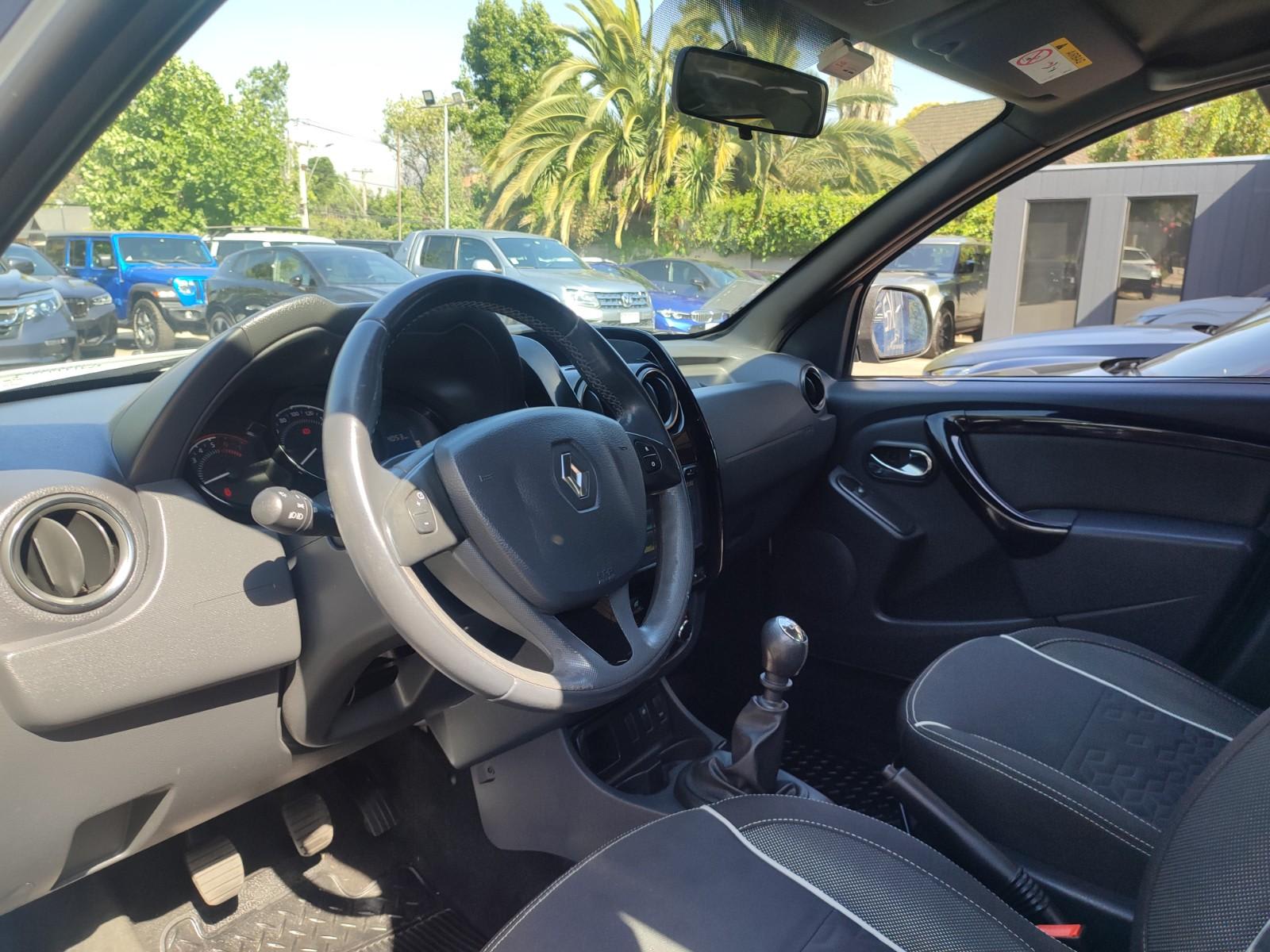 RENAULT OROCH INTENS 2.0 MT 4X2 2020 - Imagen 10 de 15