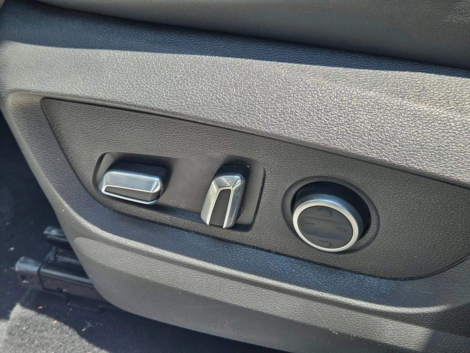 CHERY TIGGO 8 PRO 2.0 TGDI GLX PRO MAX AWD AT 5P 2024 - Imagen 16 de 20