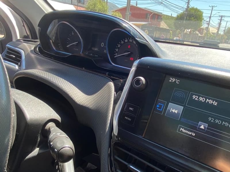 Peugeot 2008 2016 - Imagen 6 de 7