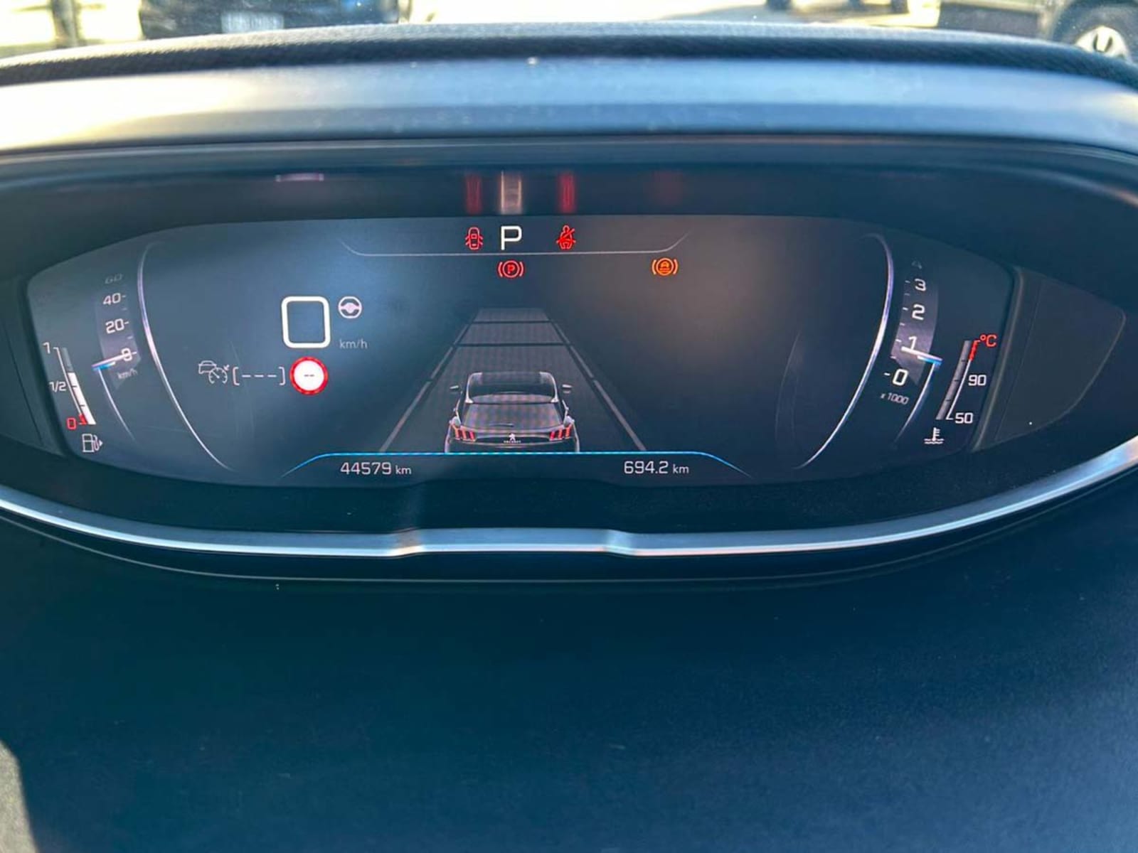 PEUGEOT 5008 GT BLACK PACK BLUEHDI 130 EAT8 2024 - Imagen 7 de 16