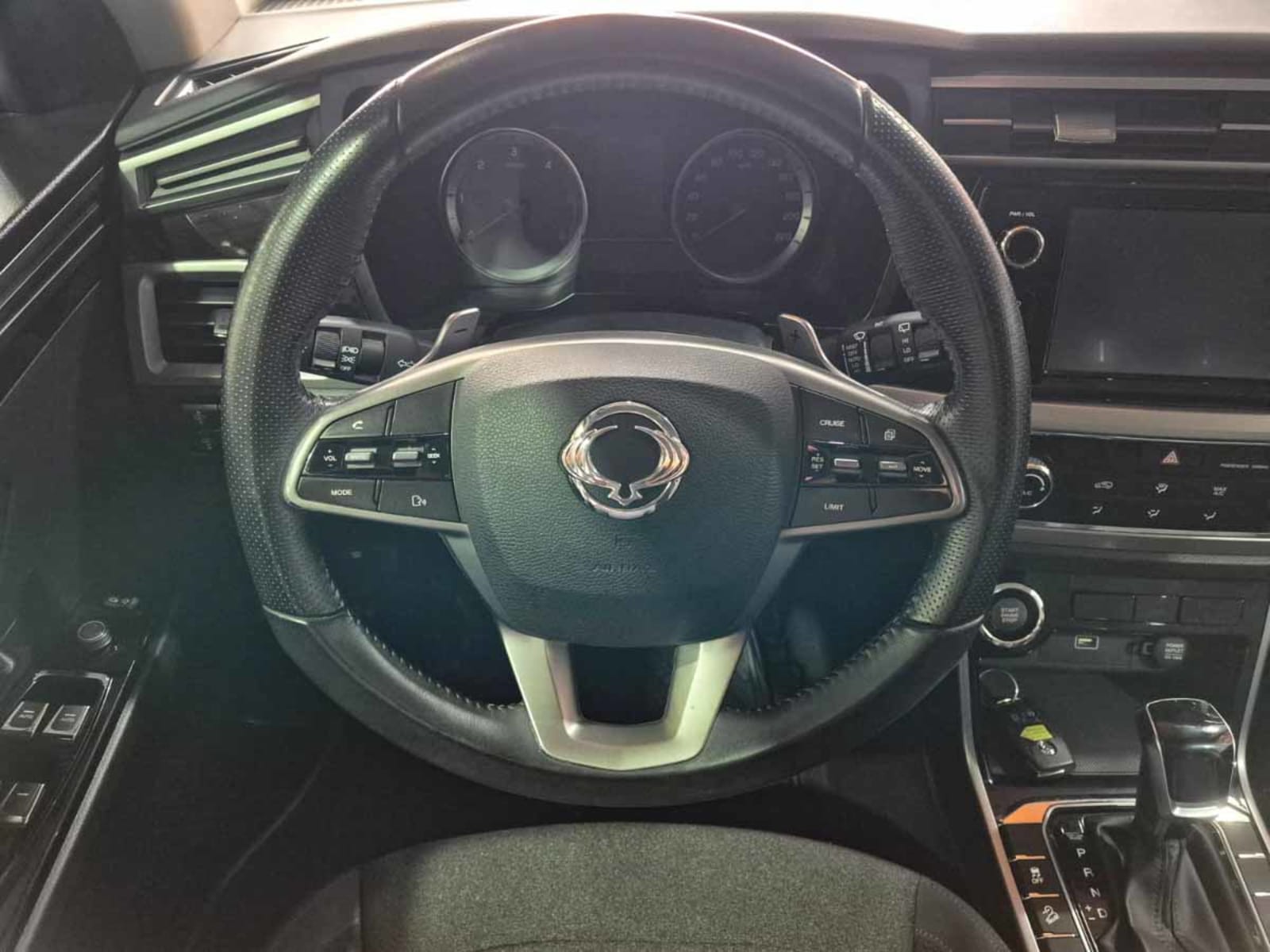 SSANGYONG NEW KORANDO 1.6 2022 - Imagen 12 de 14