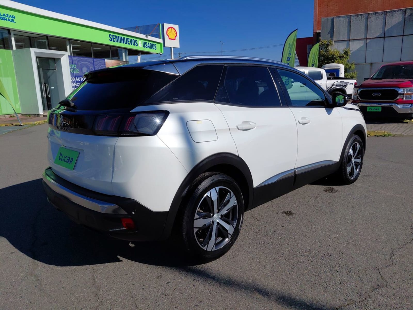 Peugeot 3008 1.5 Allure Pack Bluehdi 130 4x2 Eat8 5p 2024 - Imagen 7 de 8