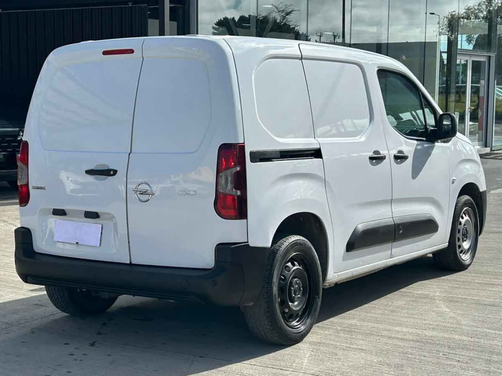 OPEL COMBO 1,6 TD 2023 - Imagen 6 de 16