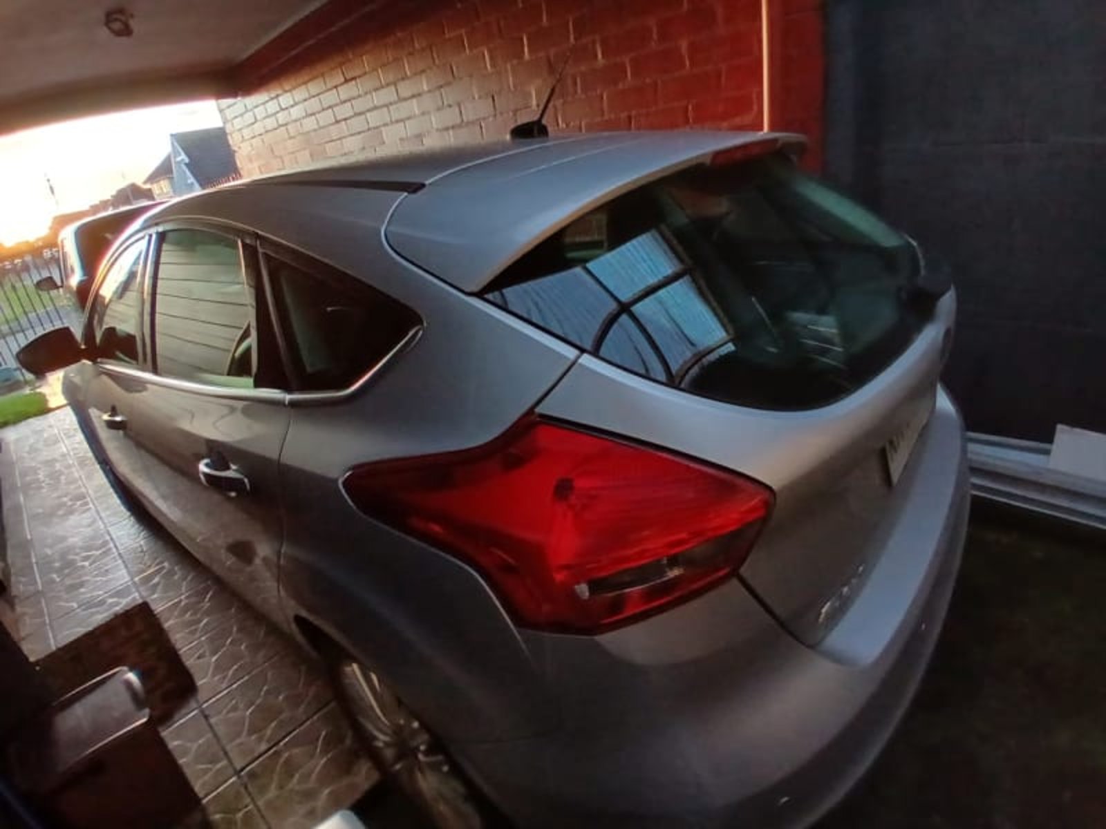 Ford FOCUS 2.0 AT Titanium 2018 - Foto 2 de 8