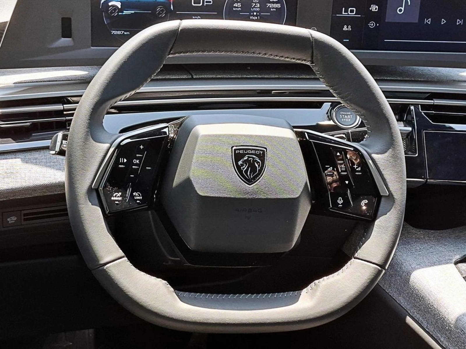 PEUGEOT 3008 HYBRID ALLURE 2025 - Imagen 10 de 14