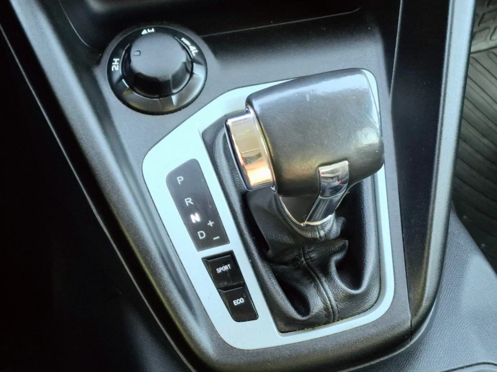 PEUGEOT LANDTREK 2.2 ACTION4 BLUEHDI DIESEL 4X4 180HP AT 4P 2024 - Imagen 18 de 20