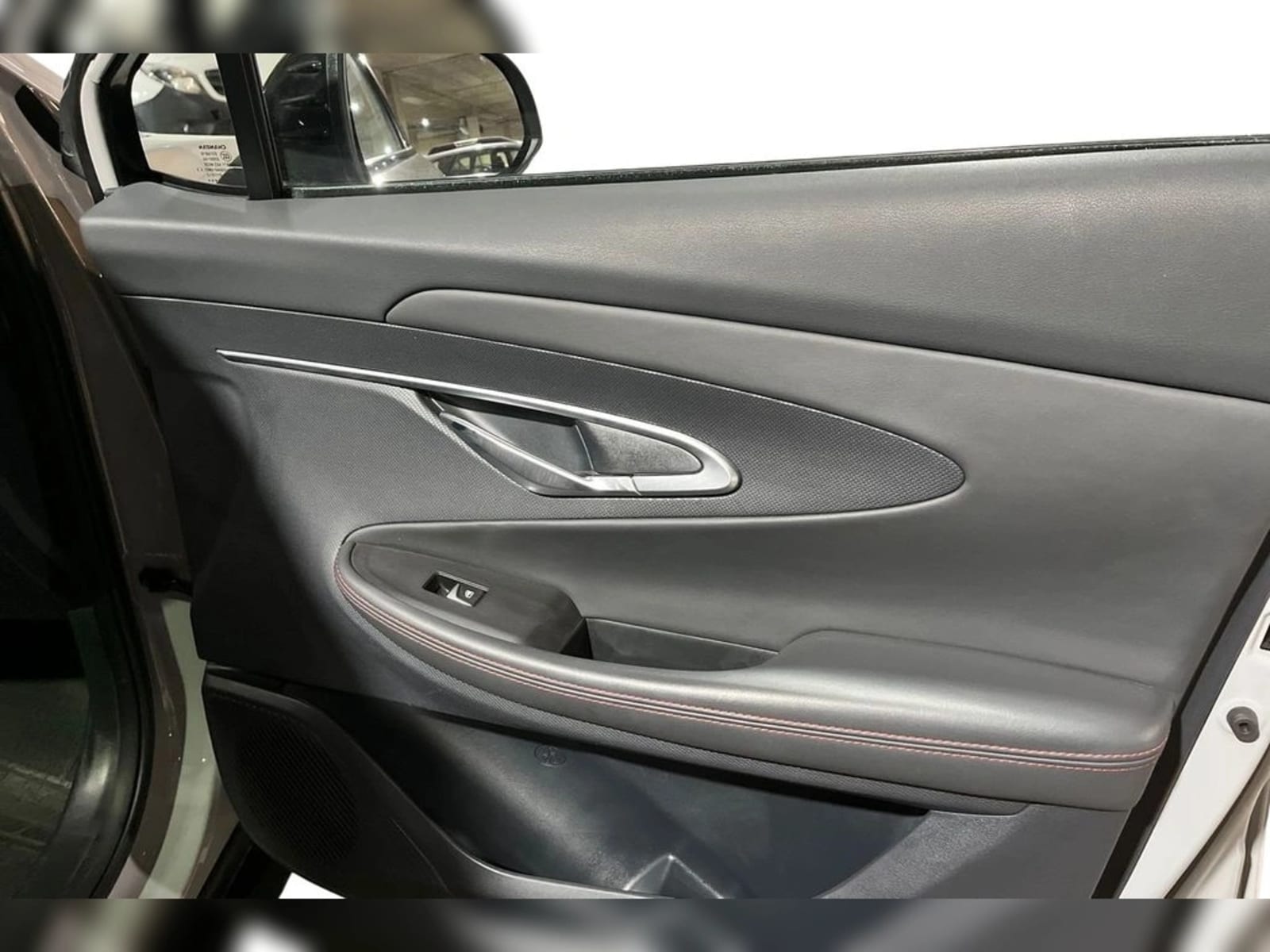 CHANGAN UNI-T 1.5 ELITE AT 2024 - Imagen 18 de 18