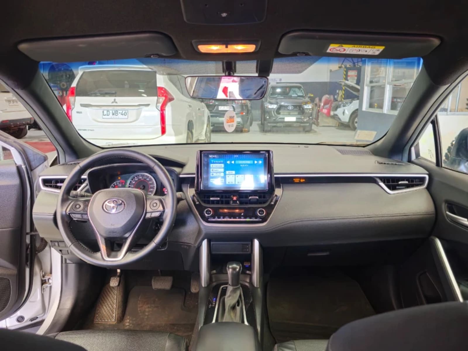 TOYOTA COROLLA CROSS 2.0 SEG 4X2 CVT AT 5P 2023 - Imagen 14 de 20