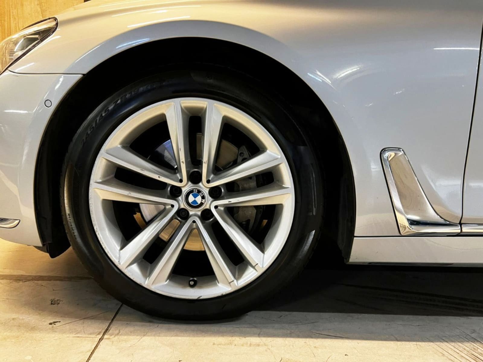 BMW 740 3.0 2019 - Imagen 8 de 20