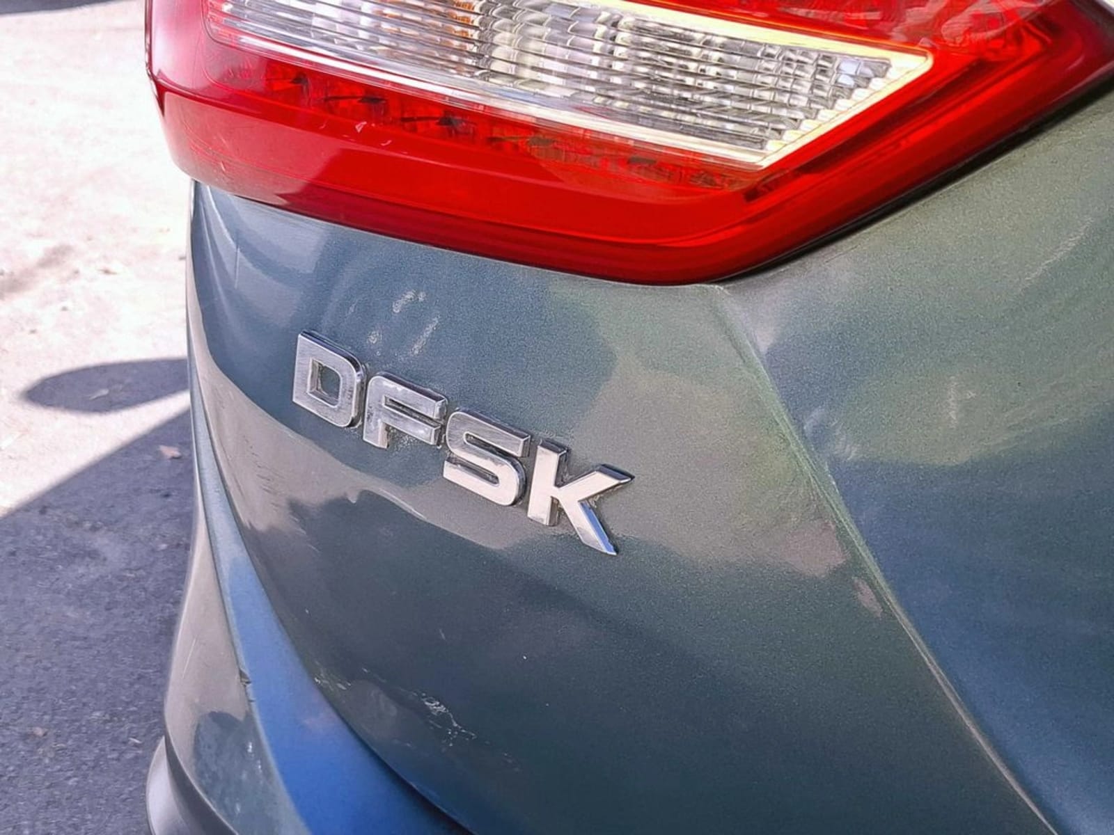 DFSK SUV 580 1.5 2020 - Imagen 6 de 16