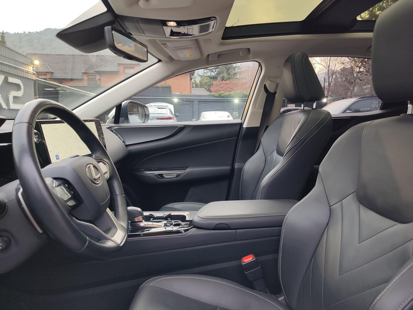 LEXUS NX 350H LUXURY 2.5H 4WD 2023 - Imagen 11 de 17