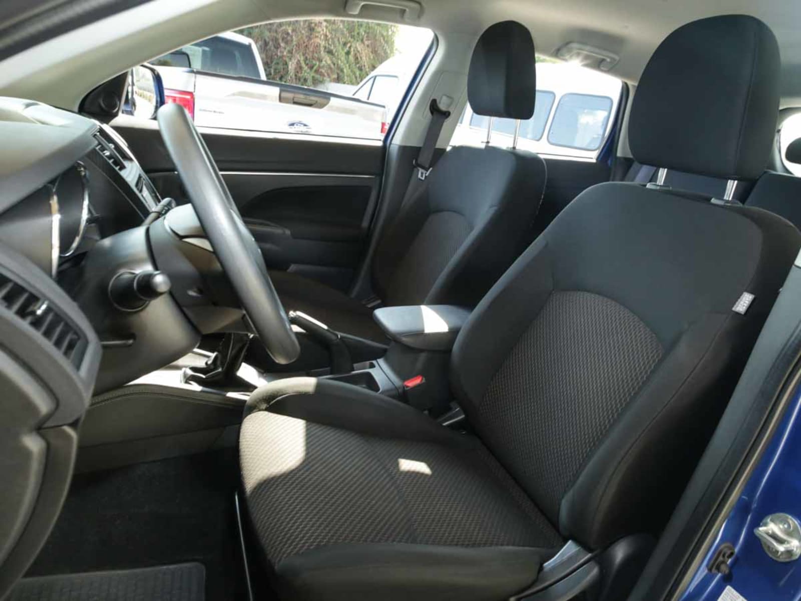MITSUBISHI ASX GL MT 4X2 2023 - Imagen 10 de 13
