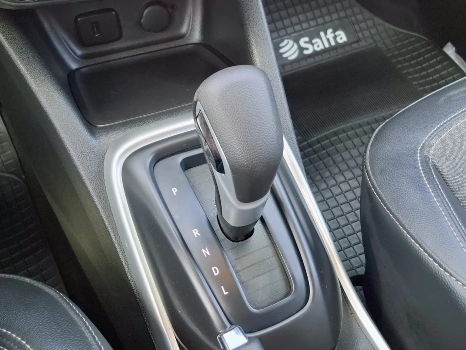 CHEVROLET TRACKER 1.2T LTZ R 4X2 AT 5P 2025 - Imagen 18 de 20