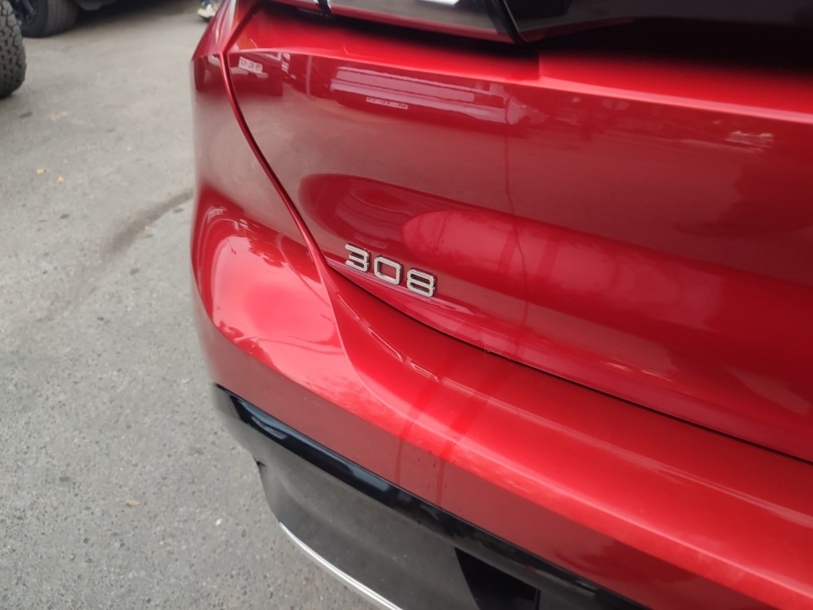 PEUGEOT 308 ALLURE PACK 1.2 PURETECH 2024 - Imagen 8 de 17