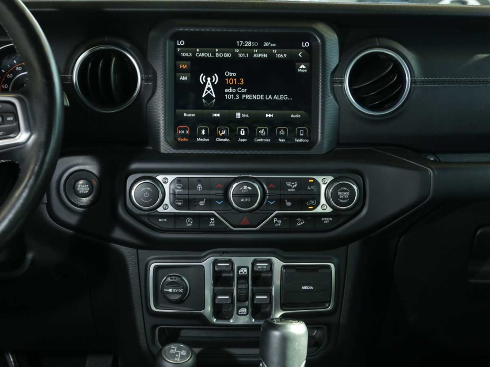 JEEP WRANGLER SAHARA UNLIMITED 3.6 AUT E6 2019 - Imagen 13 de 13