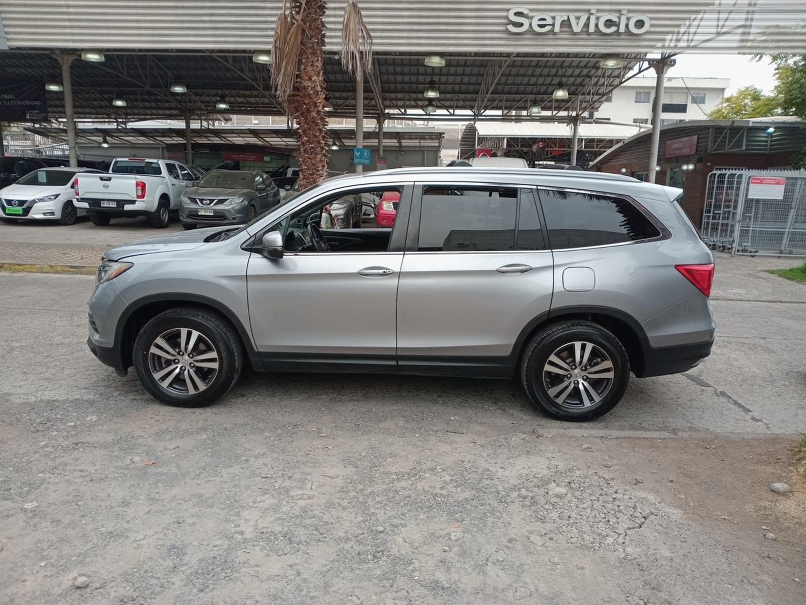 Honda Pilot 3.5 Touring 4x4 At 5p 2019 - Imagen 4 de 8