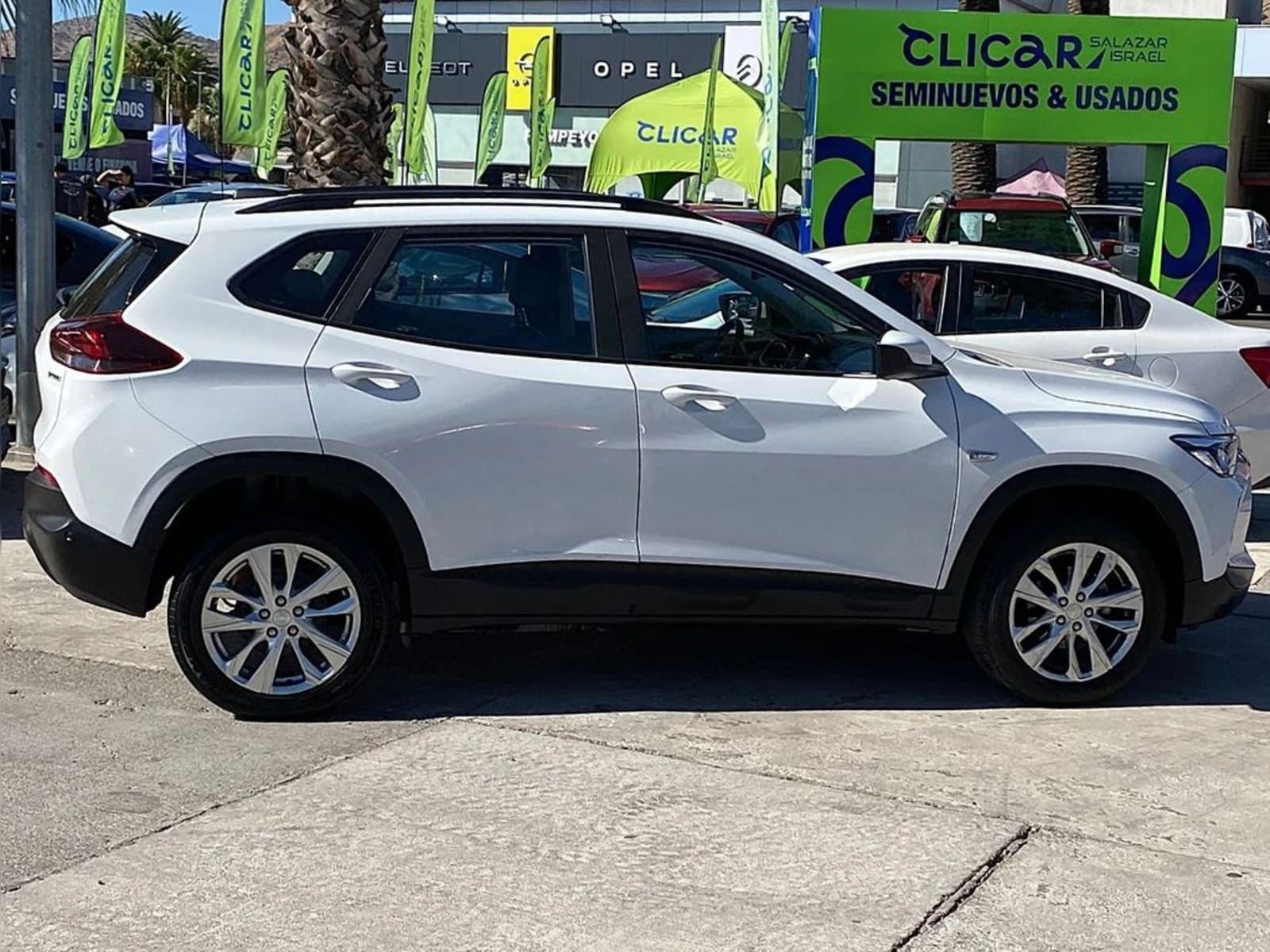 CHEVROLET TRACKER 1.2T LTZ R 4X2 AT 5P 2025 - Imagen 4 de 20