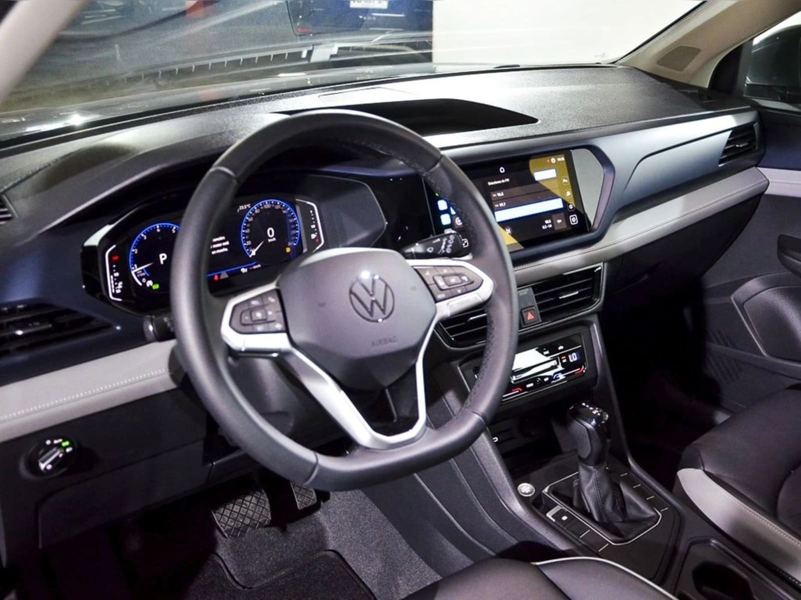 VOLKSWAGEN TAOS COMFORTLINE 250 TSI 2025 - Imagen 8 de 14