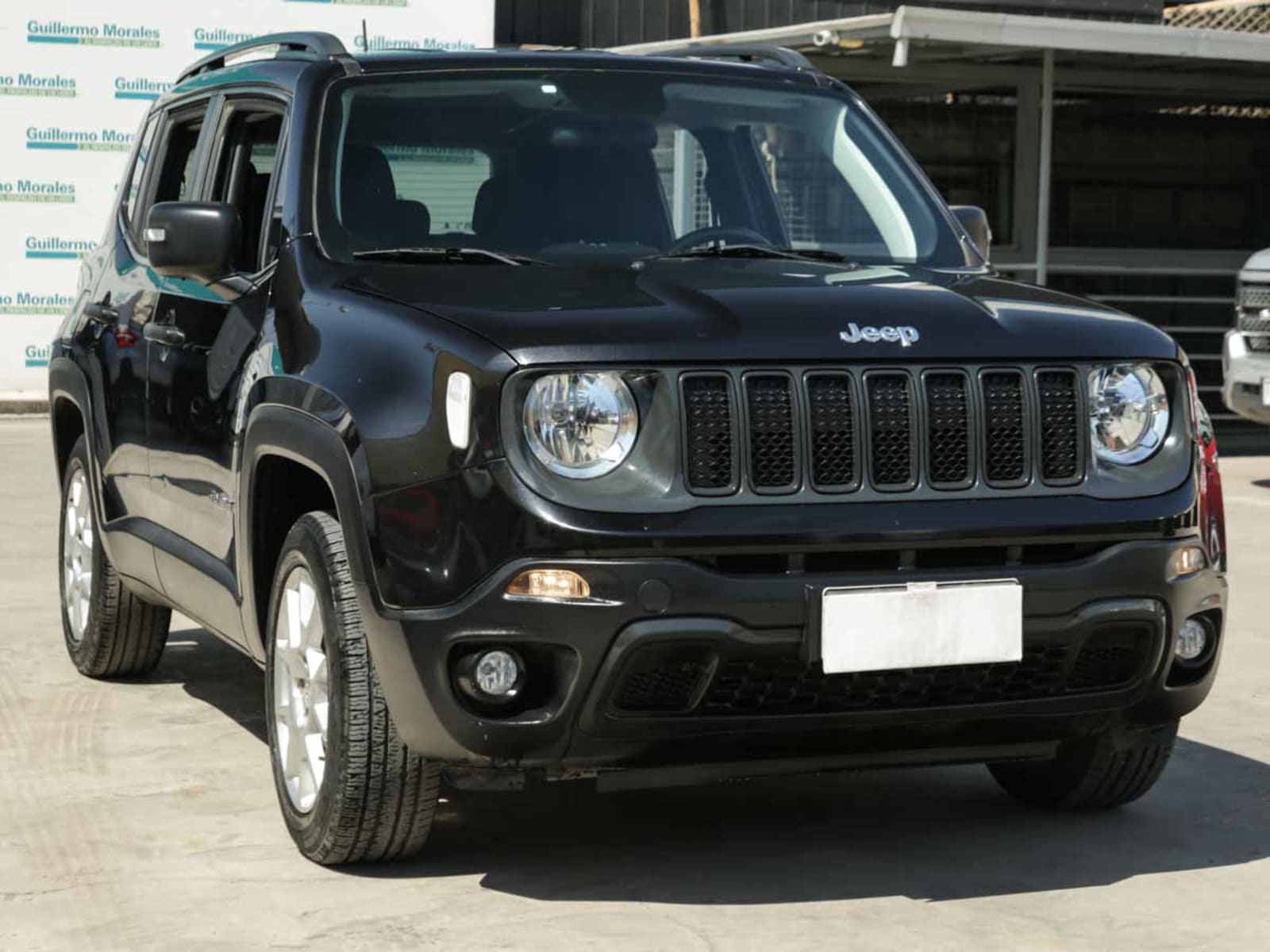 JEEP RENEGADE SPORT 4X2 LX MT 2022 - Imagen 3 de 12