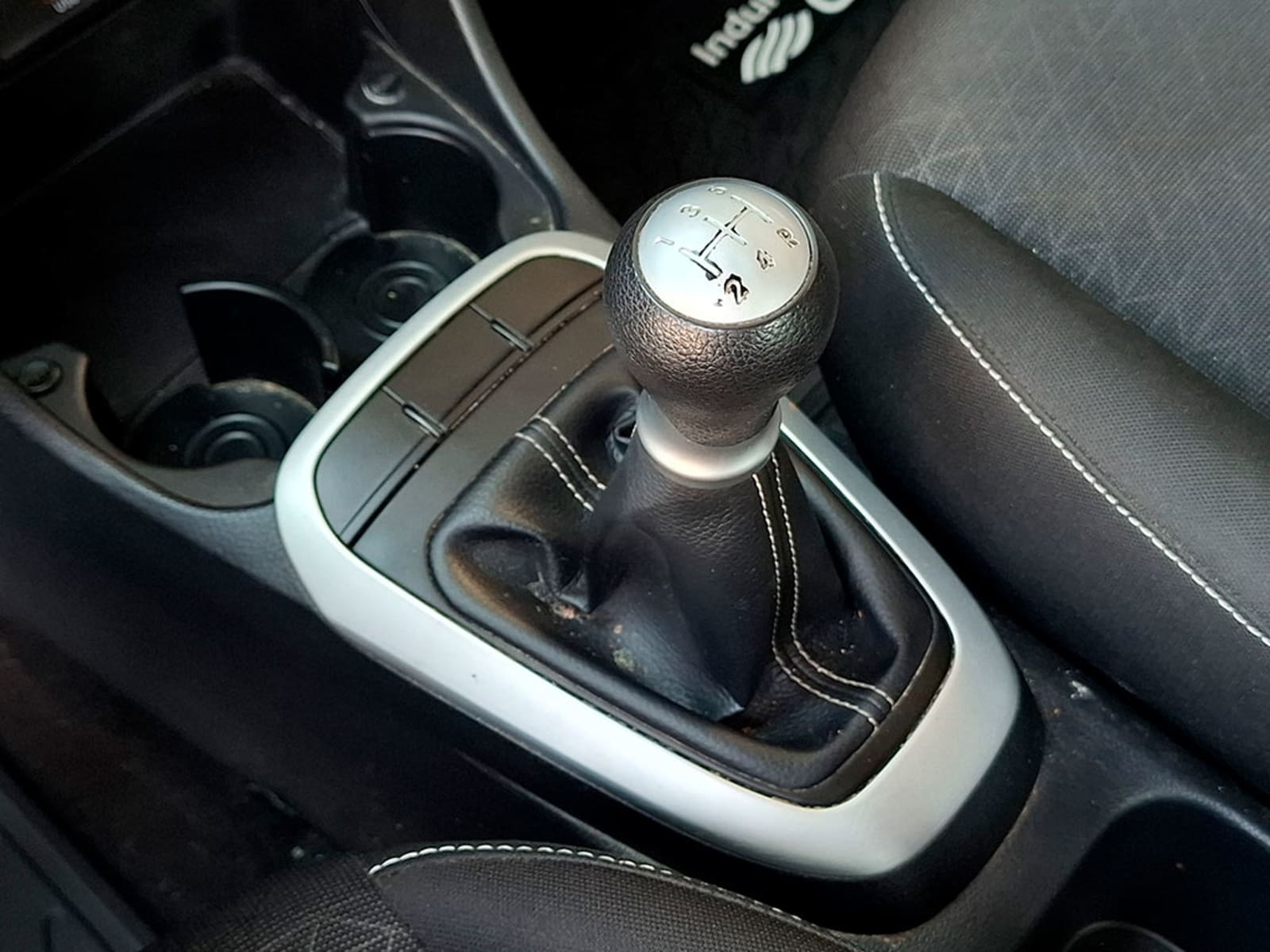 KIA MORNING MPI 1.0 MT AC 2024 - Imagen 17 de 20