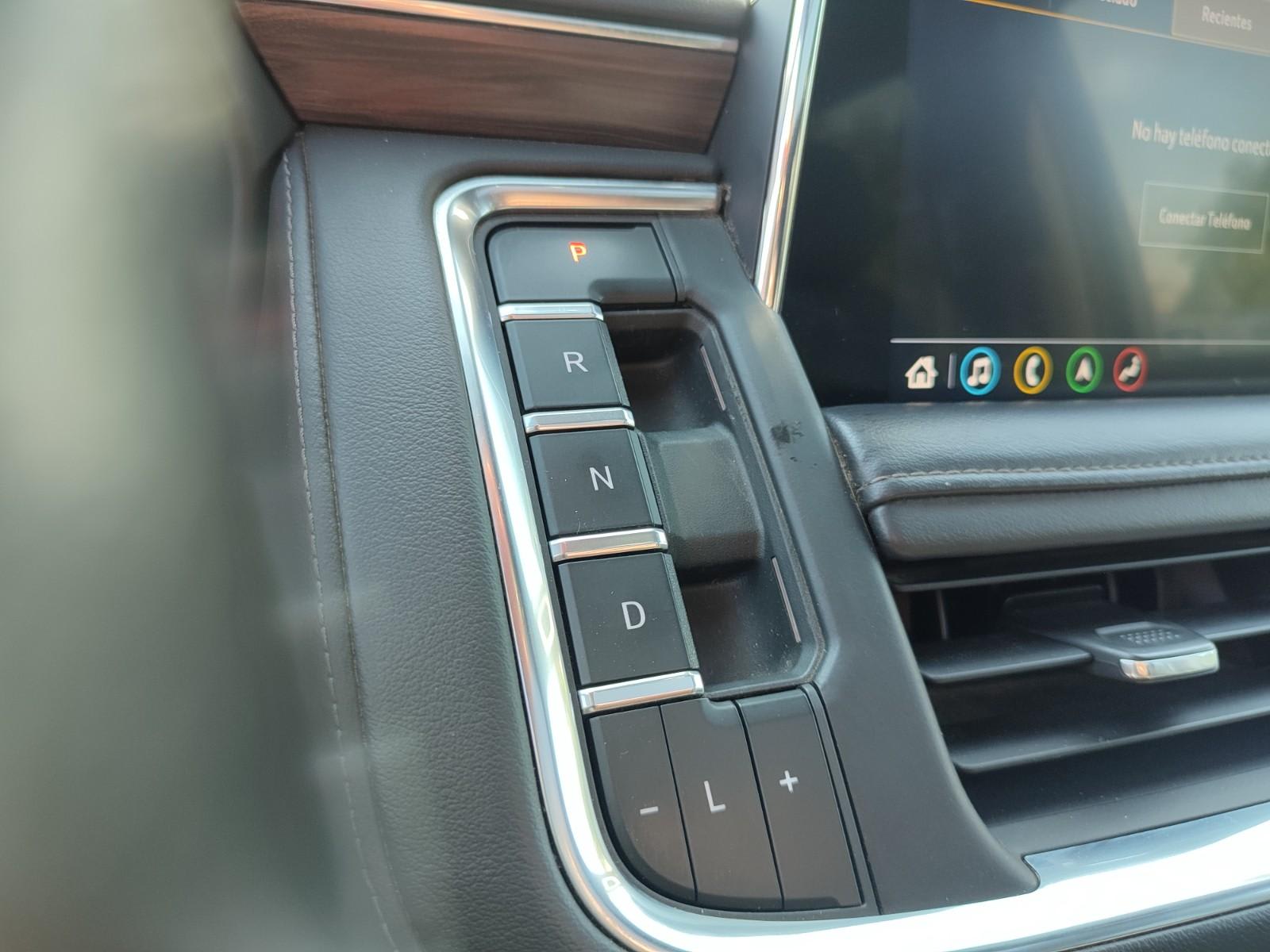 CHEVROLET TAHOE Z71 5.3 4WD 2022 - Imagen 14 de 18