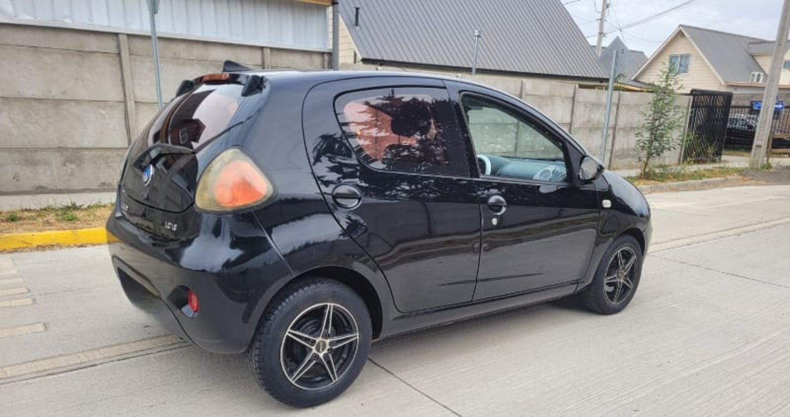 Geely LC 1.0 2016 - Imagen 3 de 6