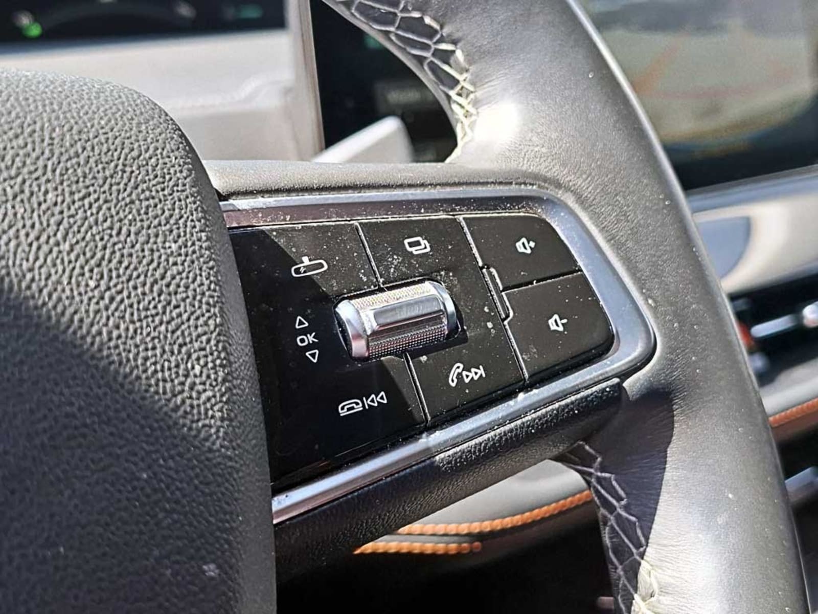 CHANGAN UNI-K 2.0 T ELITE AT 2024 - Imagen 17 de 20