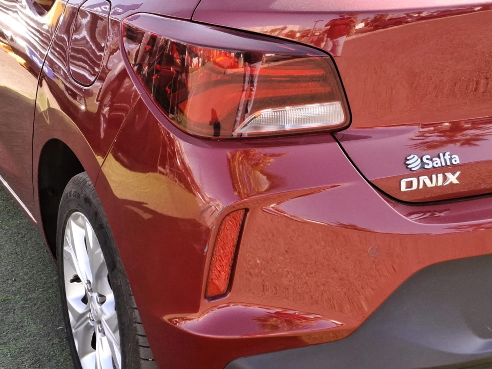 CHEVROLET ONIX 1.0T LTZ P2 4X2 HB MT 5P 2024 - Imagen 9 de 20