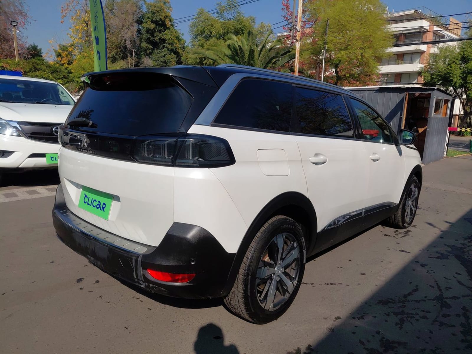 Peugeot 5008 1.5 Allure Pack Bluehdi 130 4x2 Eat8 5p 2024 - Imagen 7 de 8