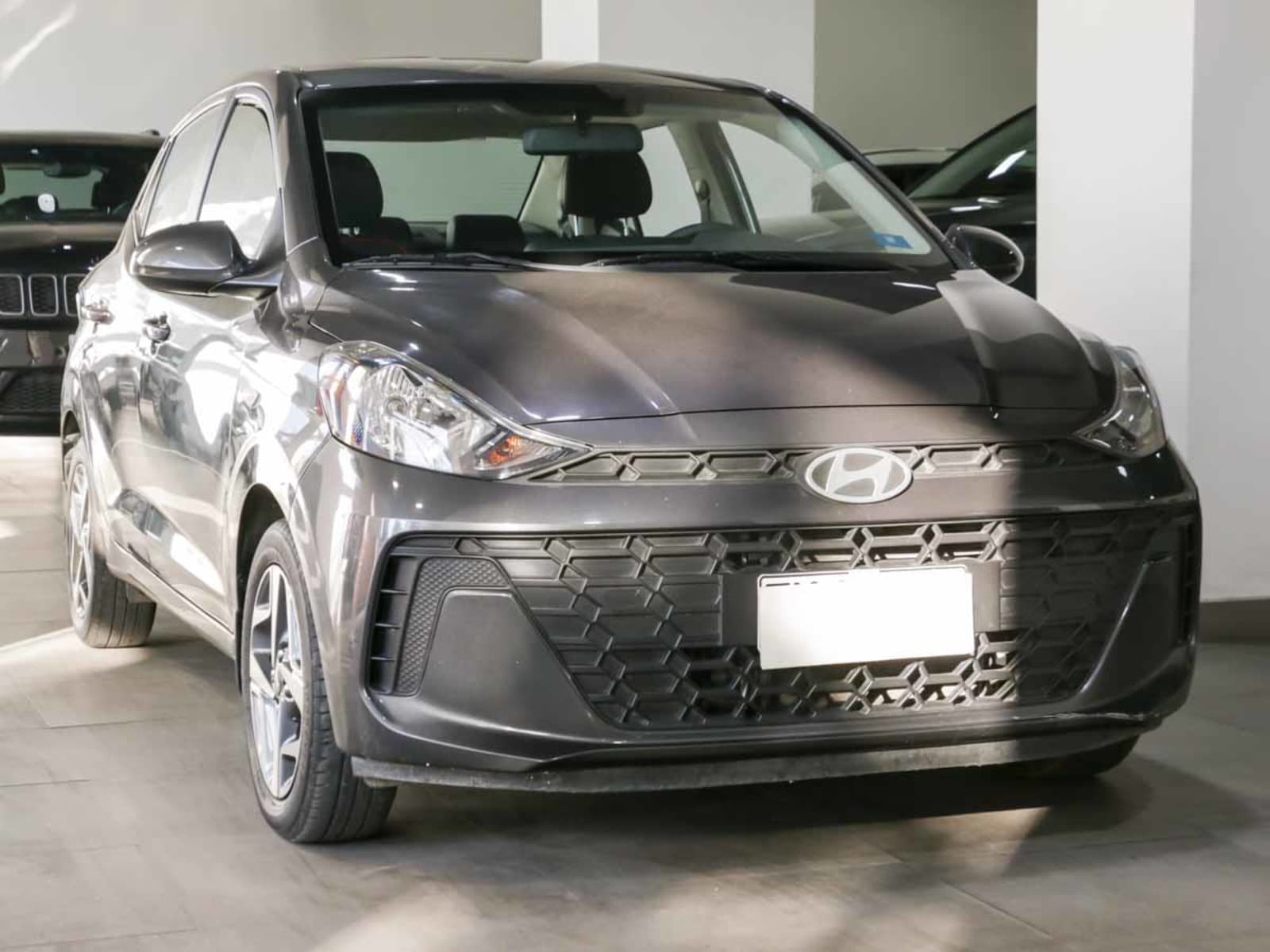 HYUNDAI GRAND I-10 AI3 SEDAN 1.2 AT PLUS 2024 - Imagen 3 de 13