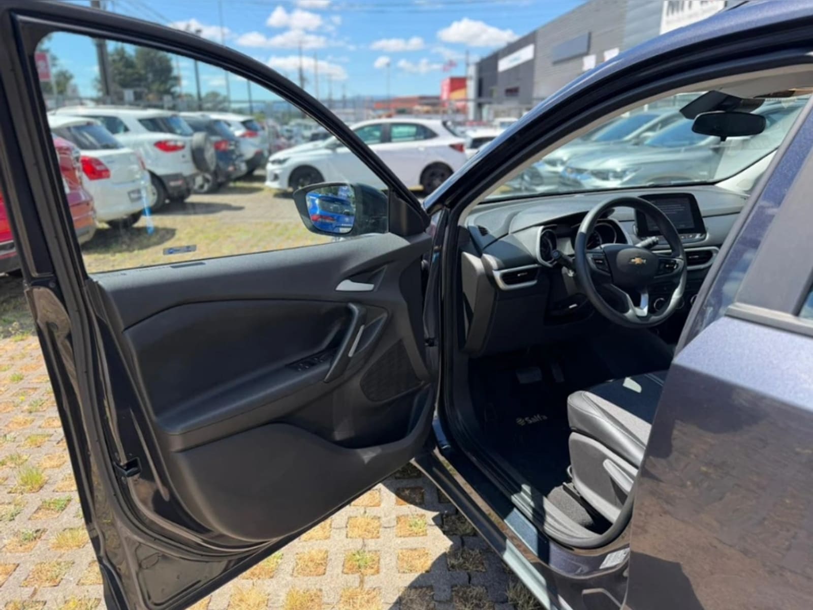 CHEVROLET TRACKER 1.2 LTZ P AT 2025 - Imagen 9 de 20