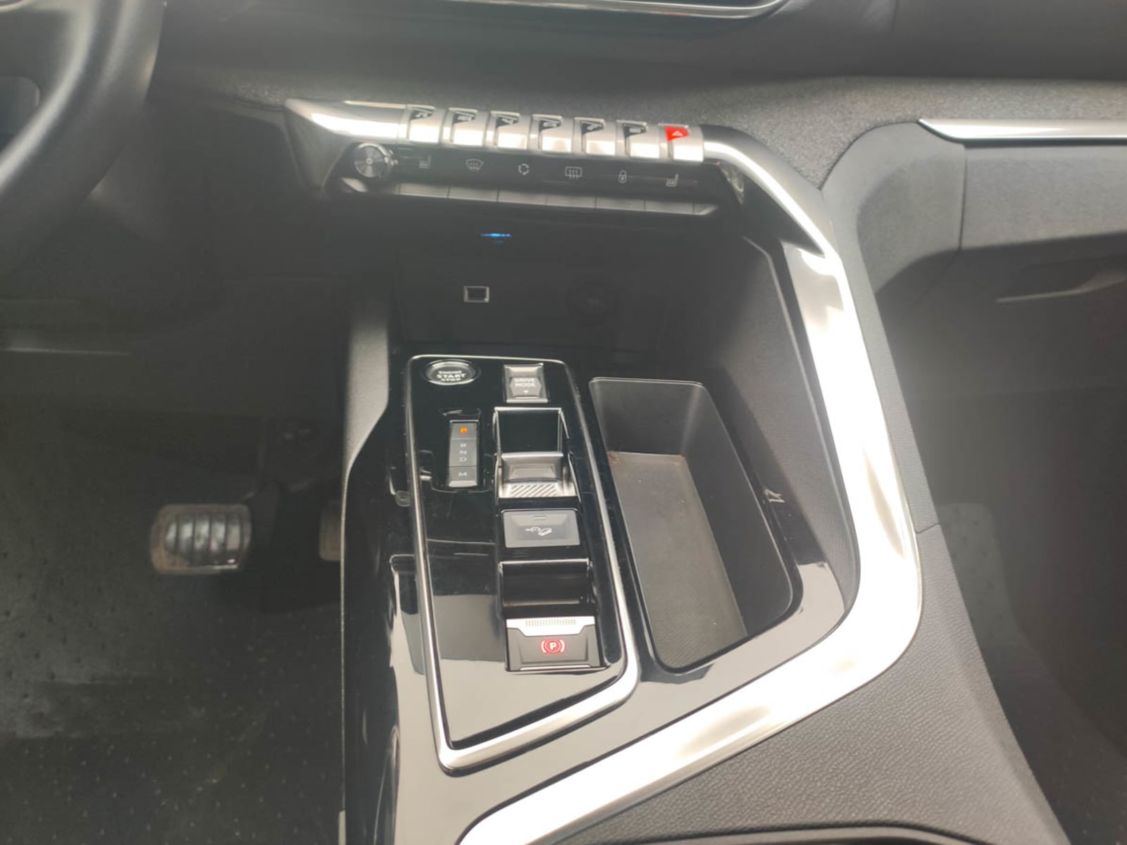 PEUGEOT 3008 BLUE HDI 130 EAT8 1.5 AUT 2024 - Imagen 9 de 15
