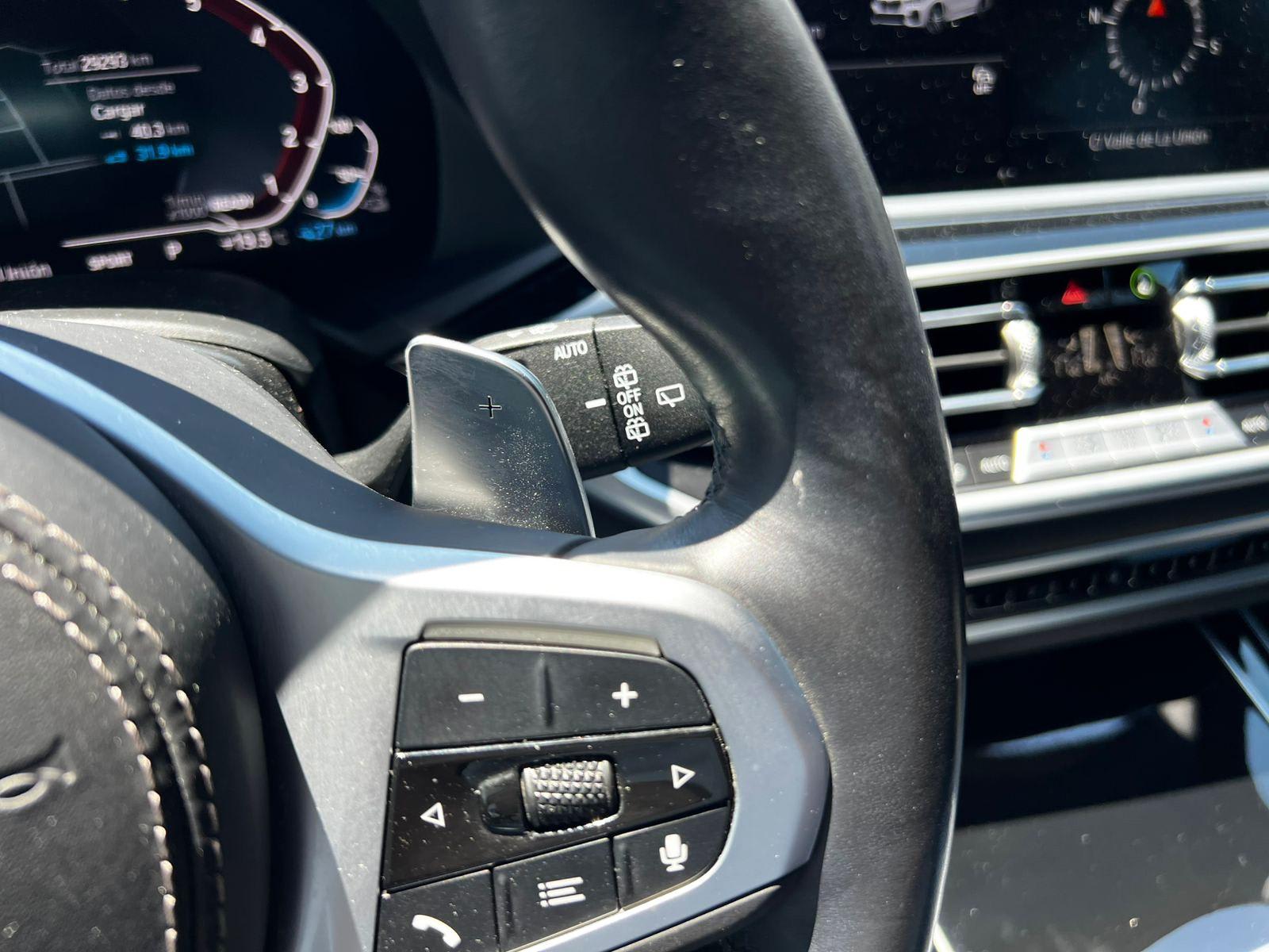 BMW X5 45E HÍBRIDO XDRIVE 2023 - Imagen 15 de 20