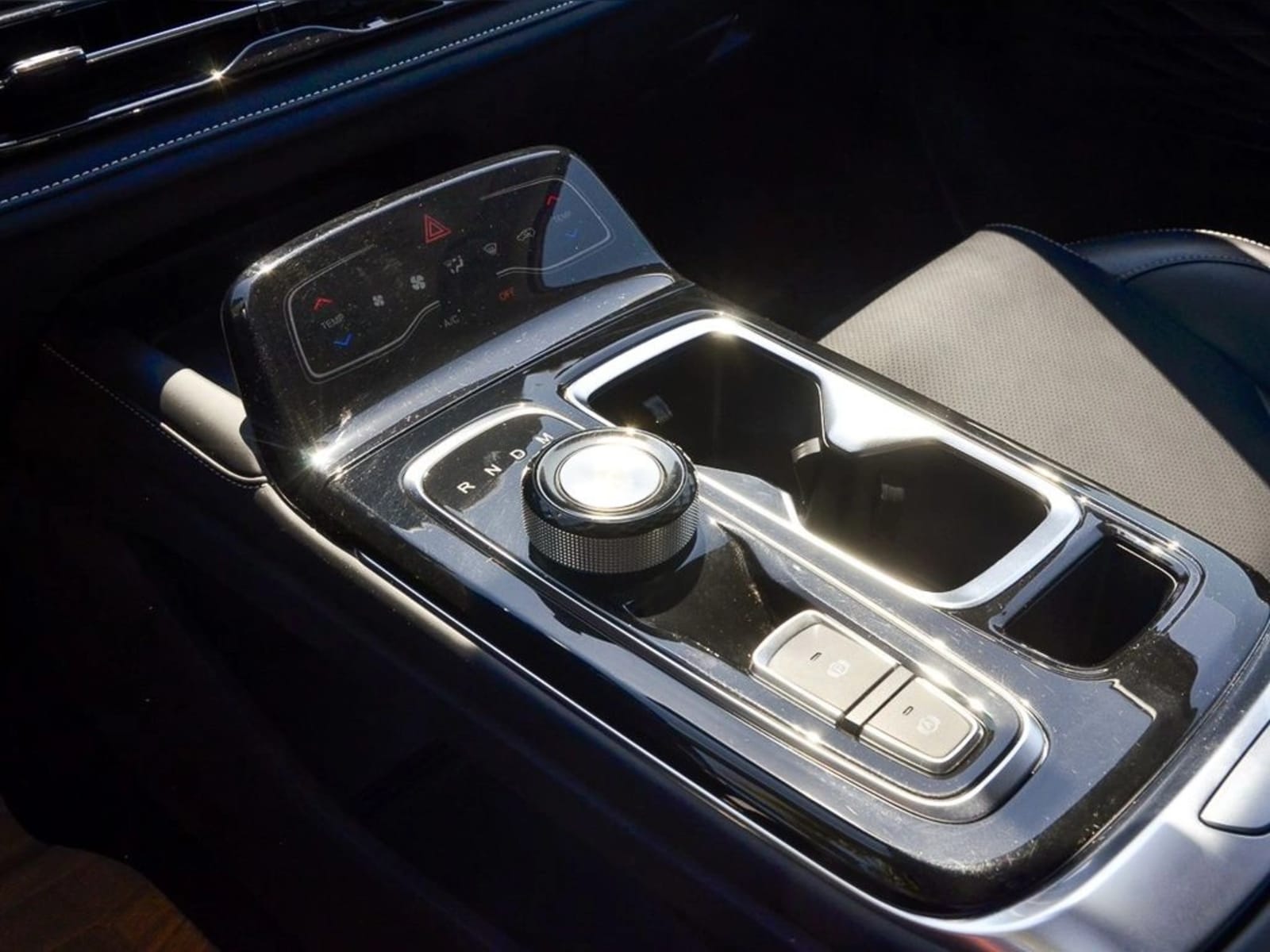 JAC JS6 1.5 COMFORT CE AT 2024 - Imagen 7 de 9