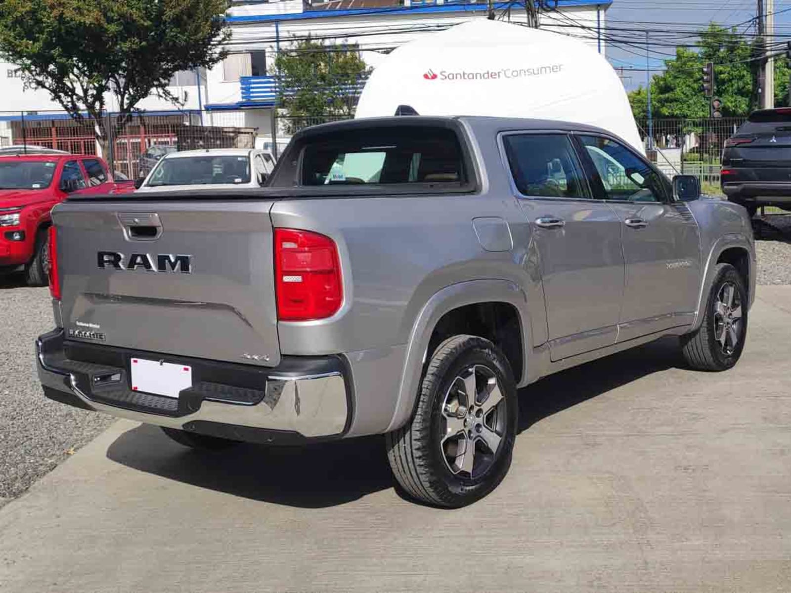 RAM RAMPAGE LARAMIE 2.2 DIESEL 200 HP 4X4 AT 2026 - Imagen 6 de 20