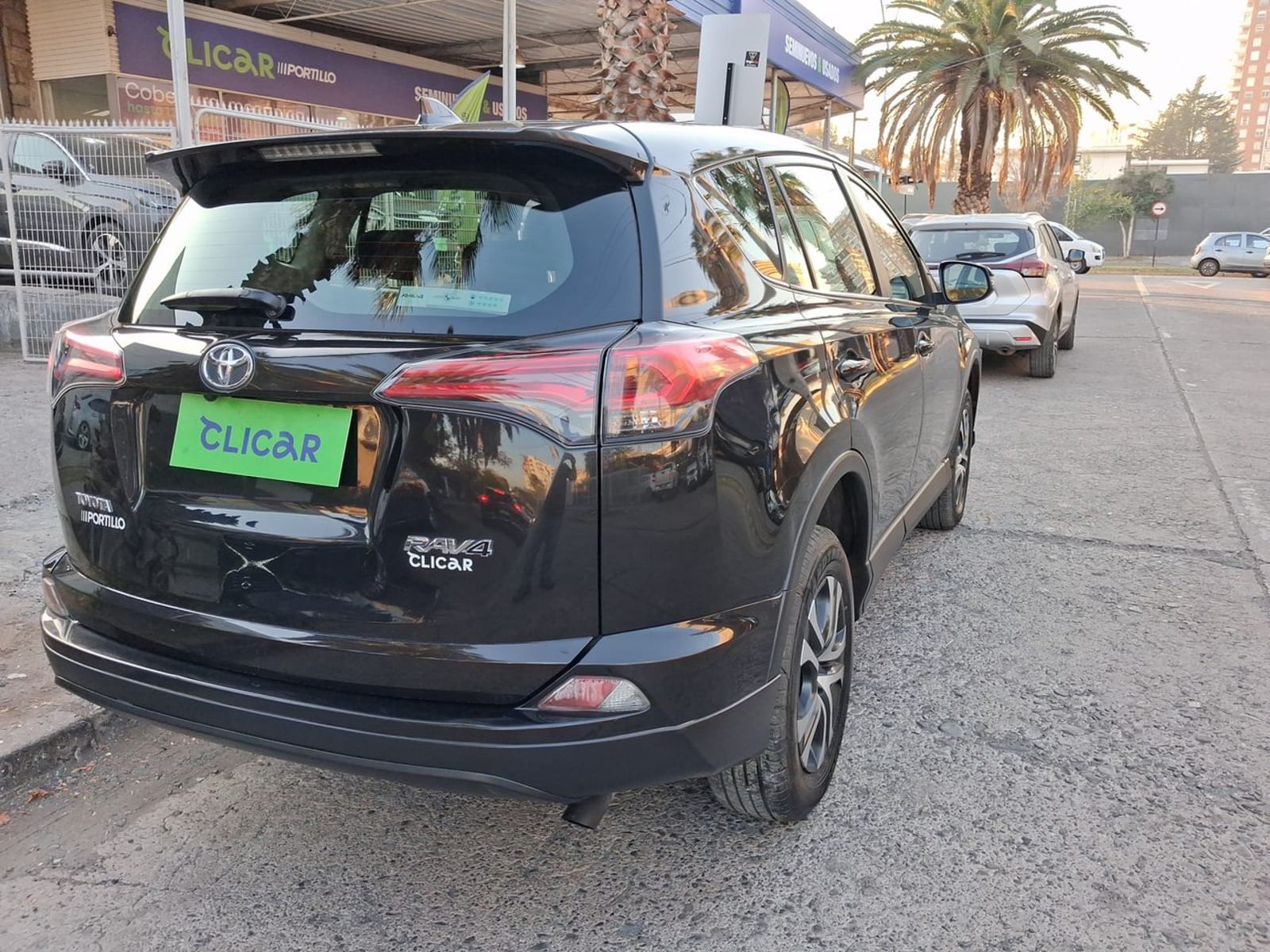 Toyota Rav 4 2.0 Le 4x2 Cvt At 5p 2019 - Imagen 7 de 8