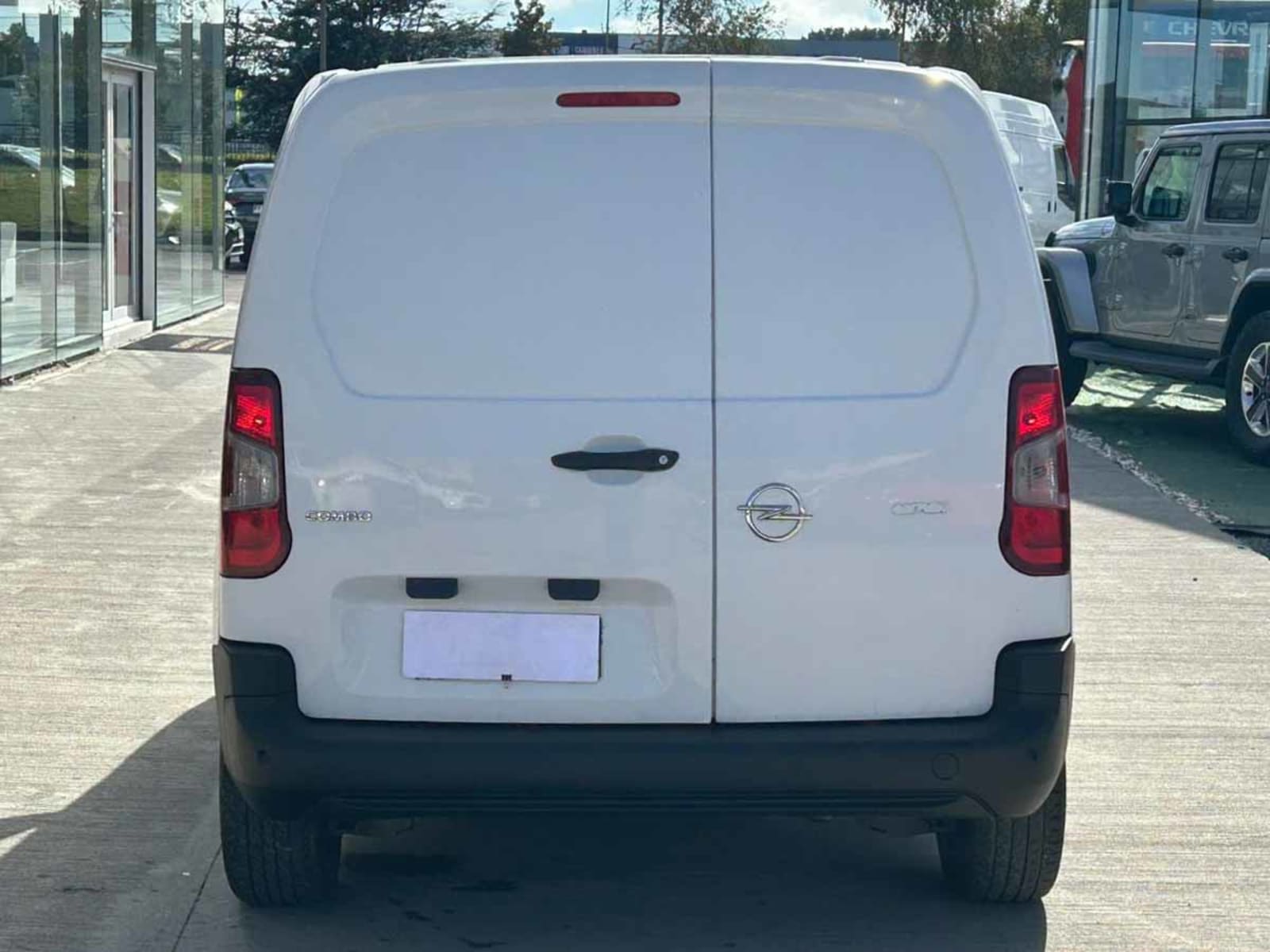 OPEL COMBO 1,6 TD 2023 - Imagen 5 de 16