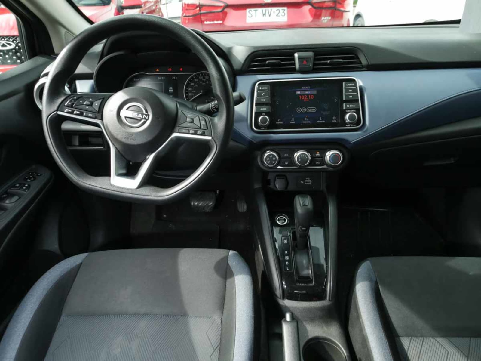 NISSAN VERSA ADVANCE 1.6 AUT 2024 - Imagen 12 de 13
