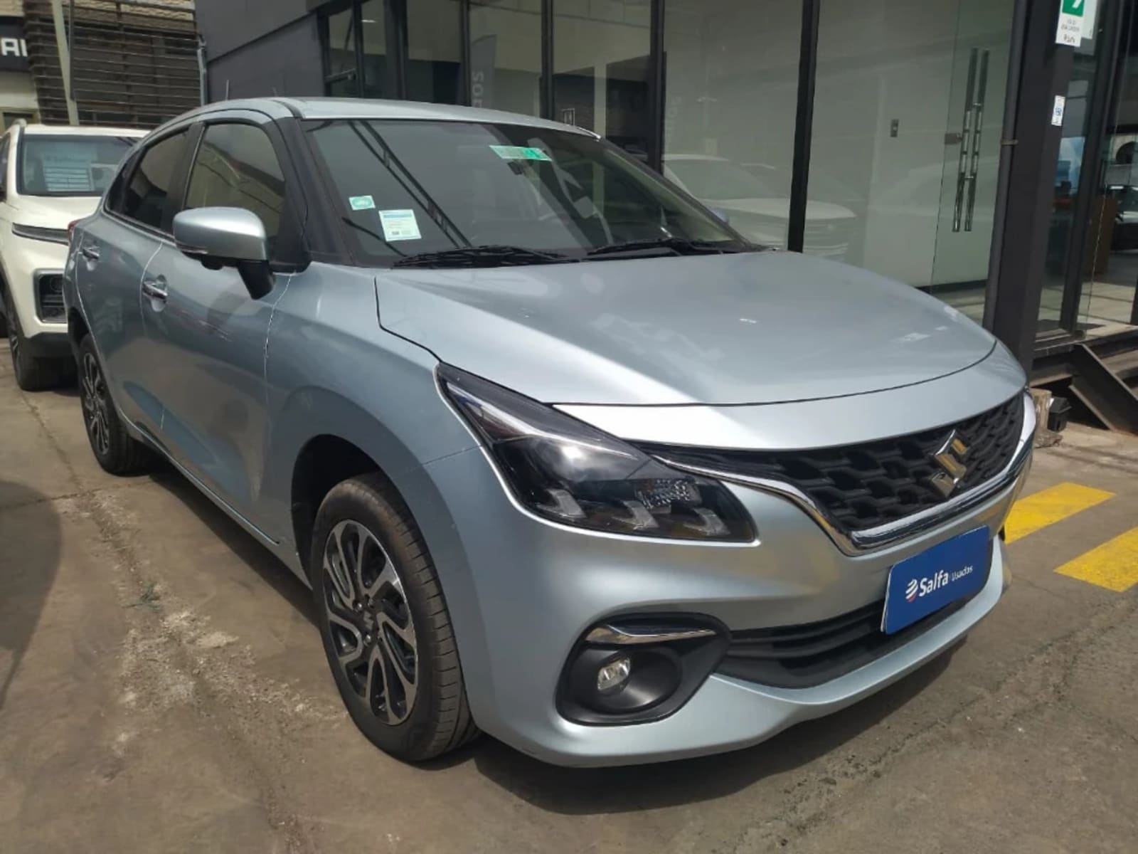 SUZUKI BALENO 1.5 GLX 4X2 AT 5P 2025 - Imagen 3 de 20