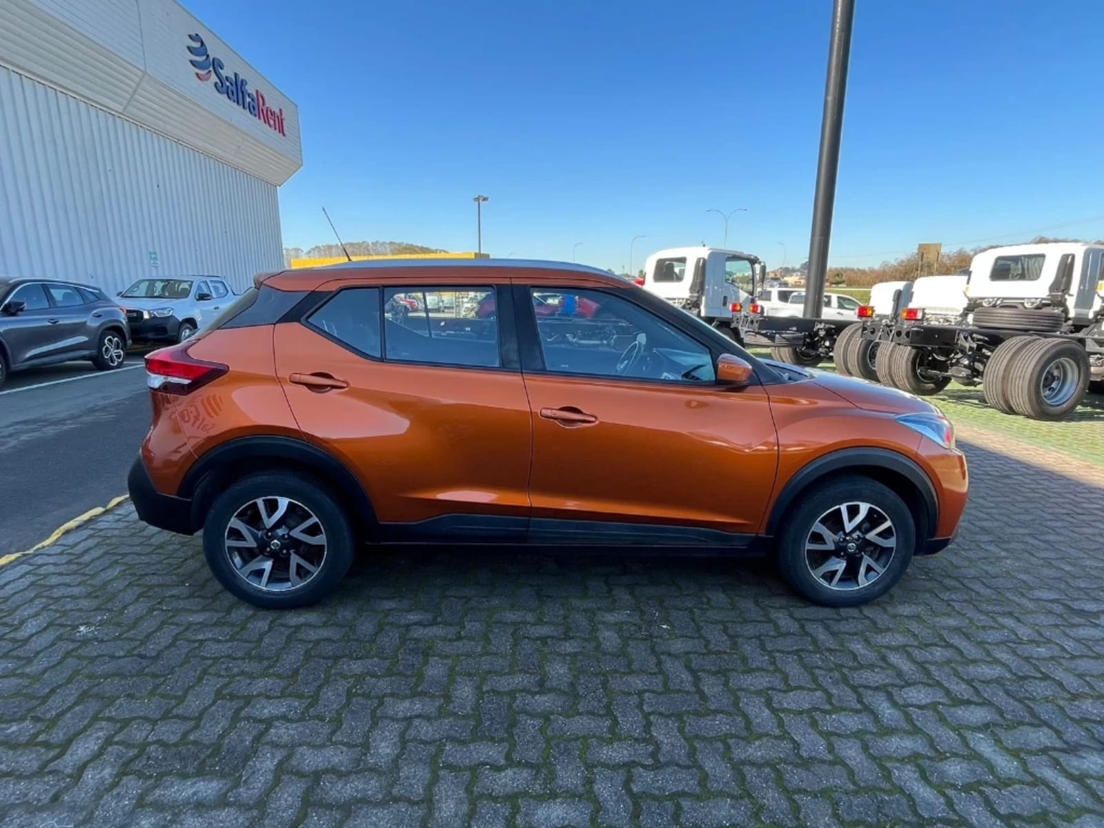 NISSAN KICKS 1.6 SENSE 4X2 MT 5P 2020 - Imagen 4 de 20