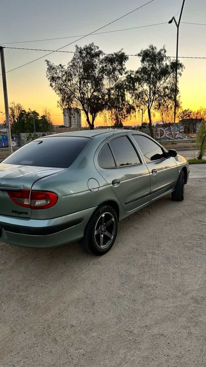 Renault Megane  2001 - Imagen 4 de 8