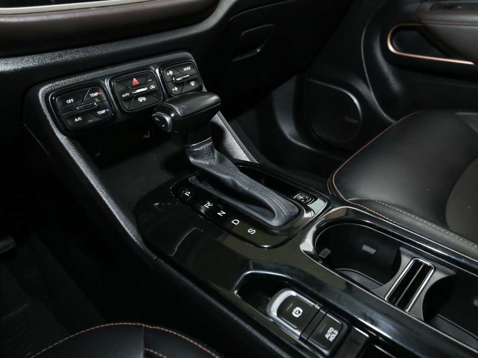 GAC MOTOR GS3 1.3T AT GE 2023 - Imagen 9 de 14