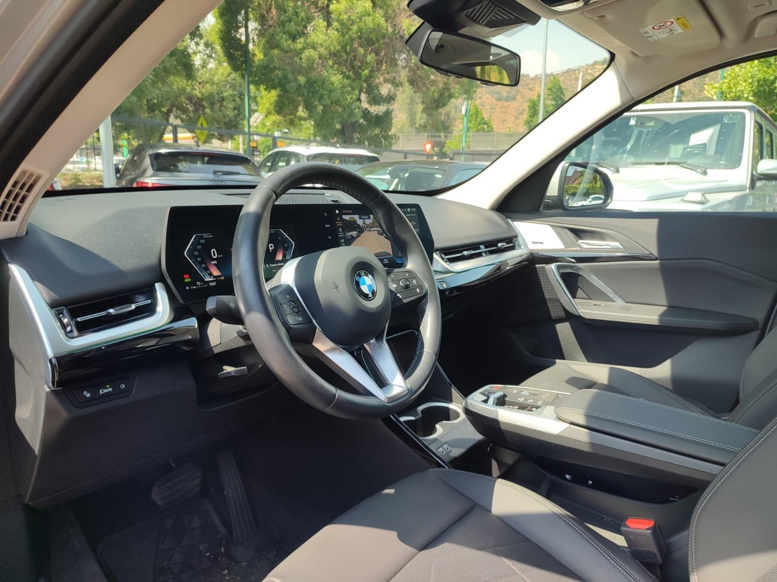 BMW X1 COMFORT SDRIVE 18I 1.5 AT 2023 - Imagen 10 de 17
