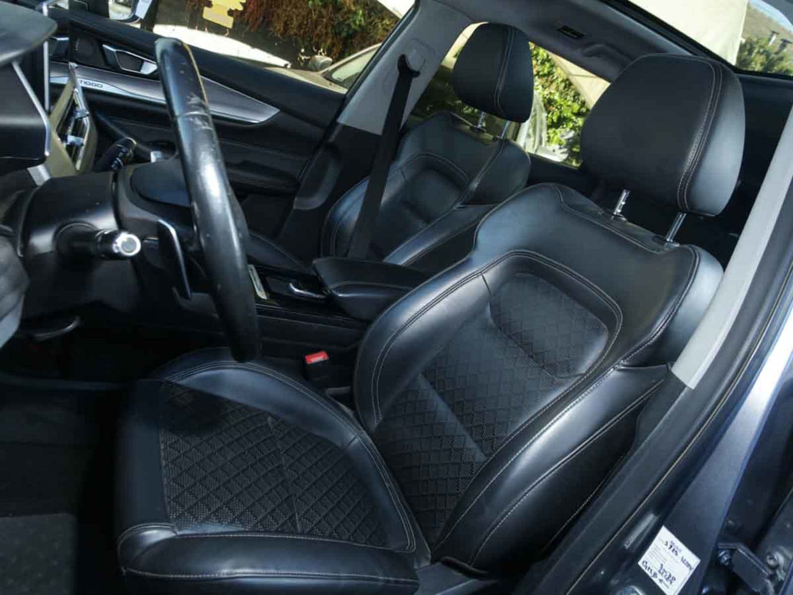 CHERY TIGGO  8  PRO  1.6T  GLX  DCT 2023 - Imagen 10 de 15