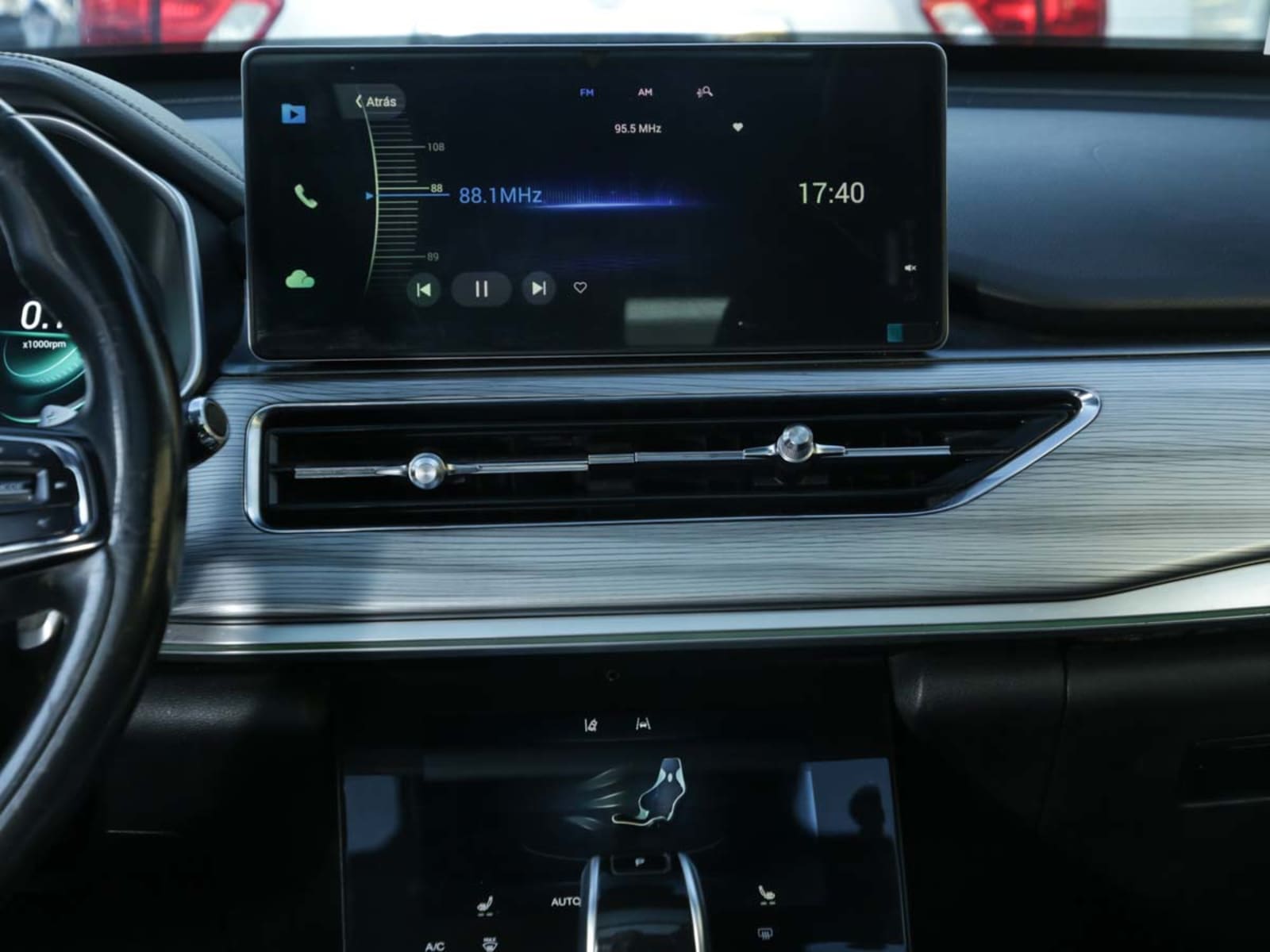 CHERY TIGGO  8  PRO  1.6T  GLX  DCT 2023 - Imagen 14 de 15