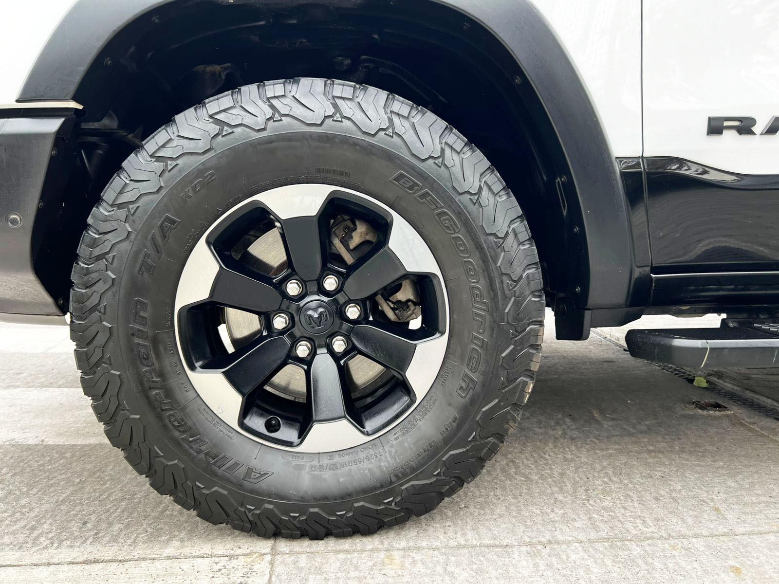 RAM 1500 REBEL 5.7 2020 - Imagen 7 de 20